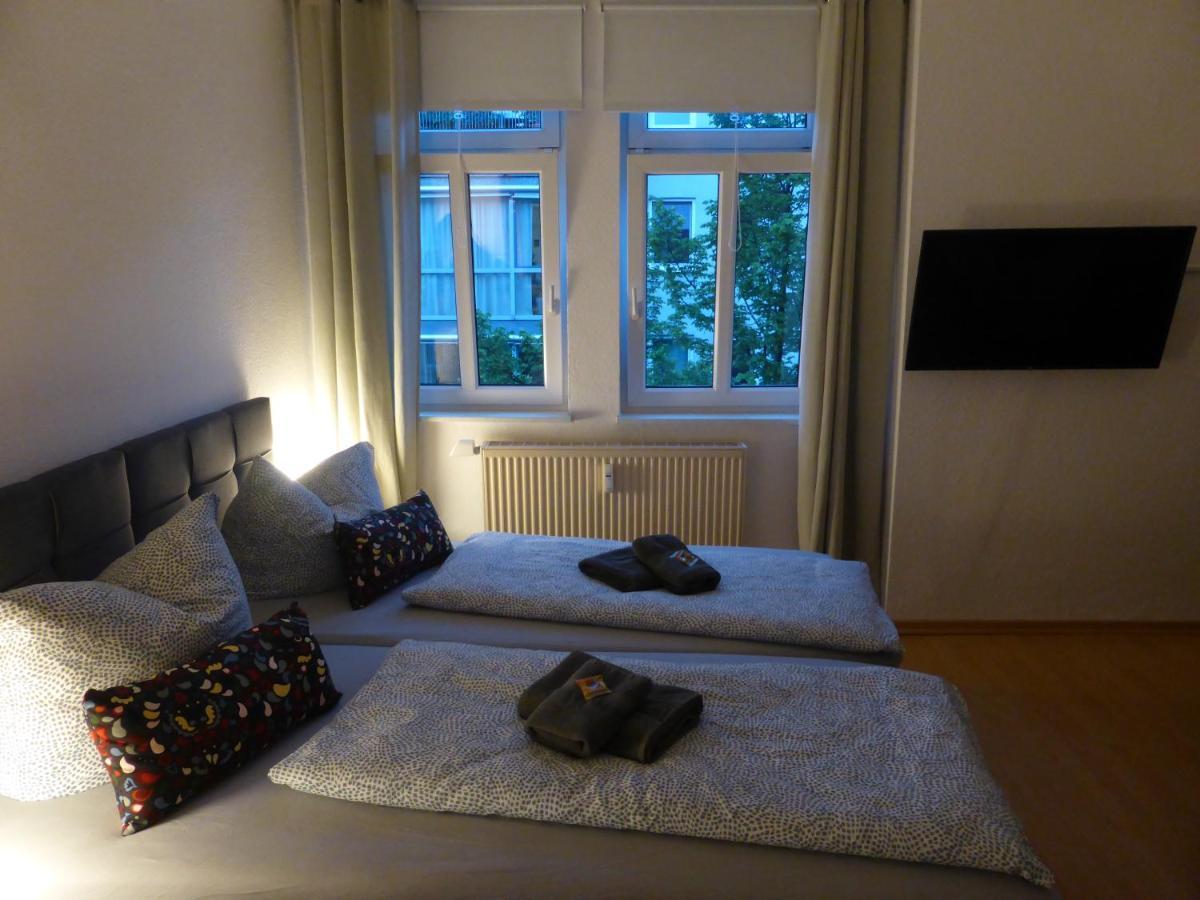 Jena City Apartment, Balkon, Sonnig, Wifi, Parkplaetze, Naehe Zentrum Exterior foto