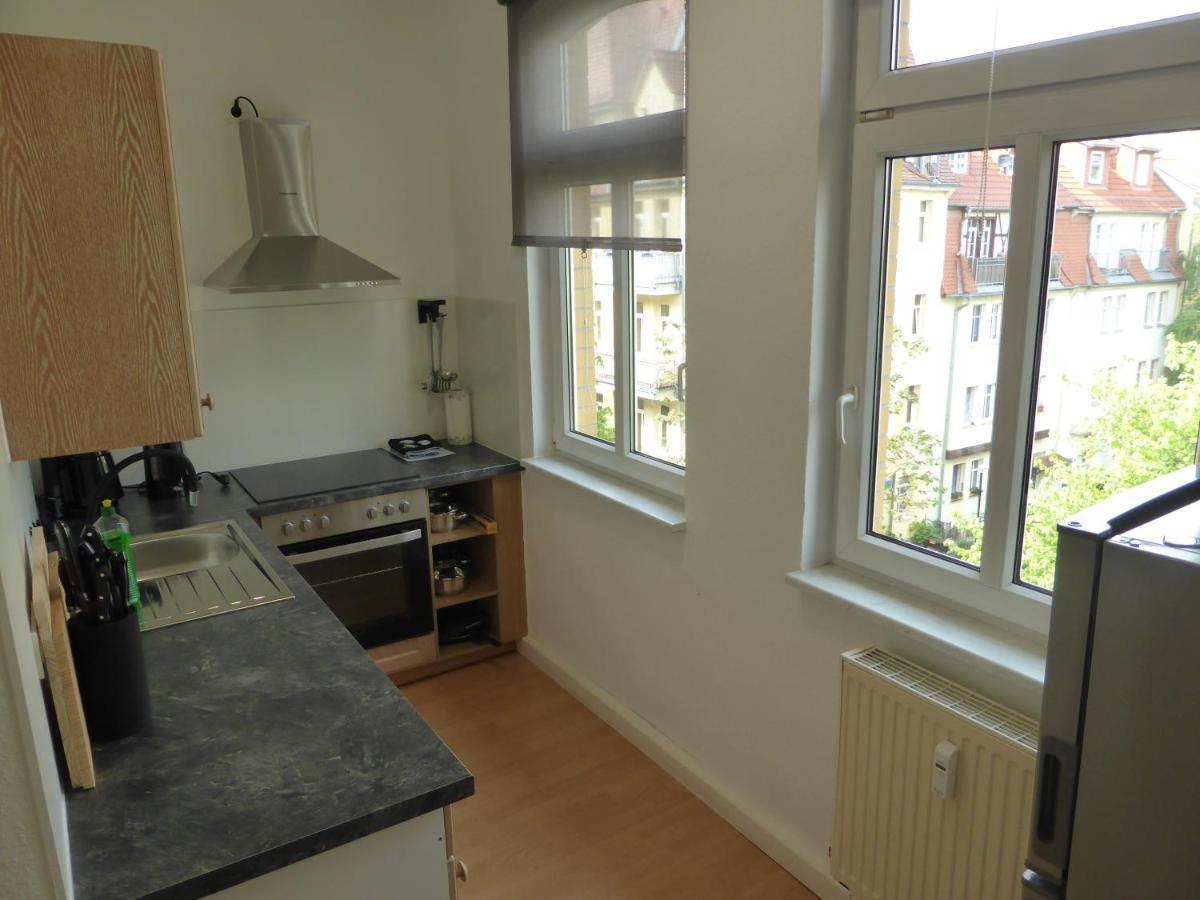 Jena City Apartment, Balkon, Sonnig, Wifi, Parkplaetze, Naehe Zentrum Exterior foto