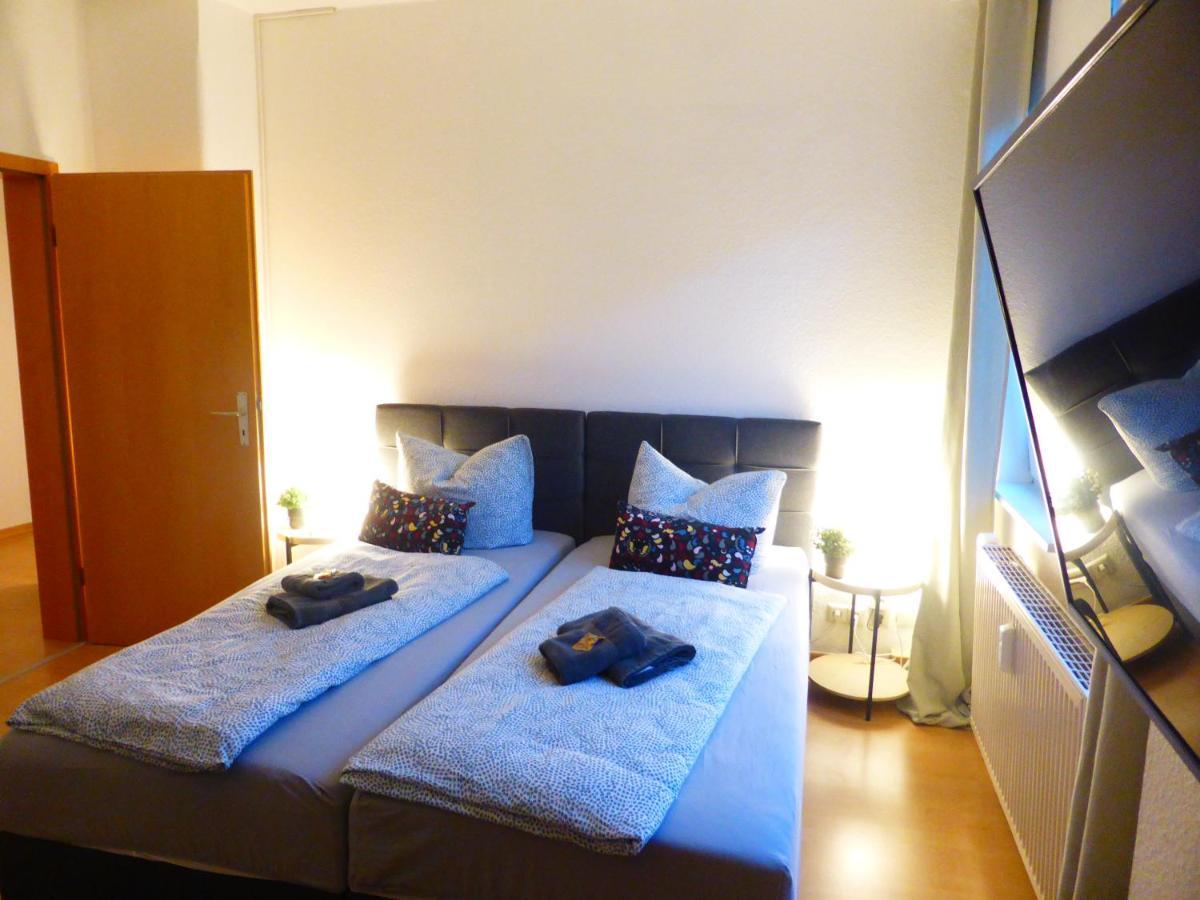 Jena City Apartment, Balkon, Sonnig, Wifi, Parkplaetze, Naehe Zentrum Exterior foto