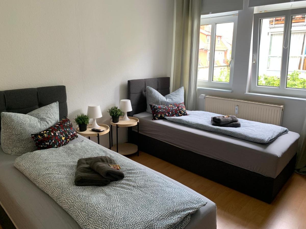 Jena City Apartment, Balkon, Sonnig, Wifi, Parkplaetze, Naehe Zentrum Exterior foto